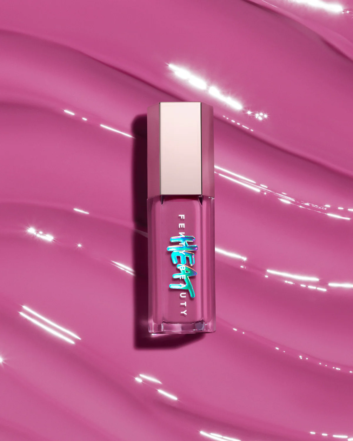 FB_S25_T2PRODUCT_EDITORIAL_GLOSSBOMB_LAVENDERSAVAGE_BULK_PRODUCT_1200X1500_72DPI-1