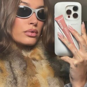 Rhode Funda Celular + Peptide Lip Tint - Imagen 5