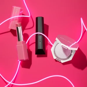 Fenty Beauty by Rihanna Finest 3-Piece Face, Eye + Lip Kit - Imagen 3